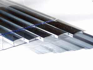 Doppelstegplatten mit PCS80-Hitzeschutz